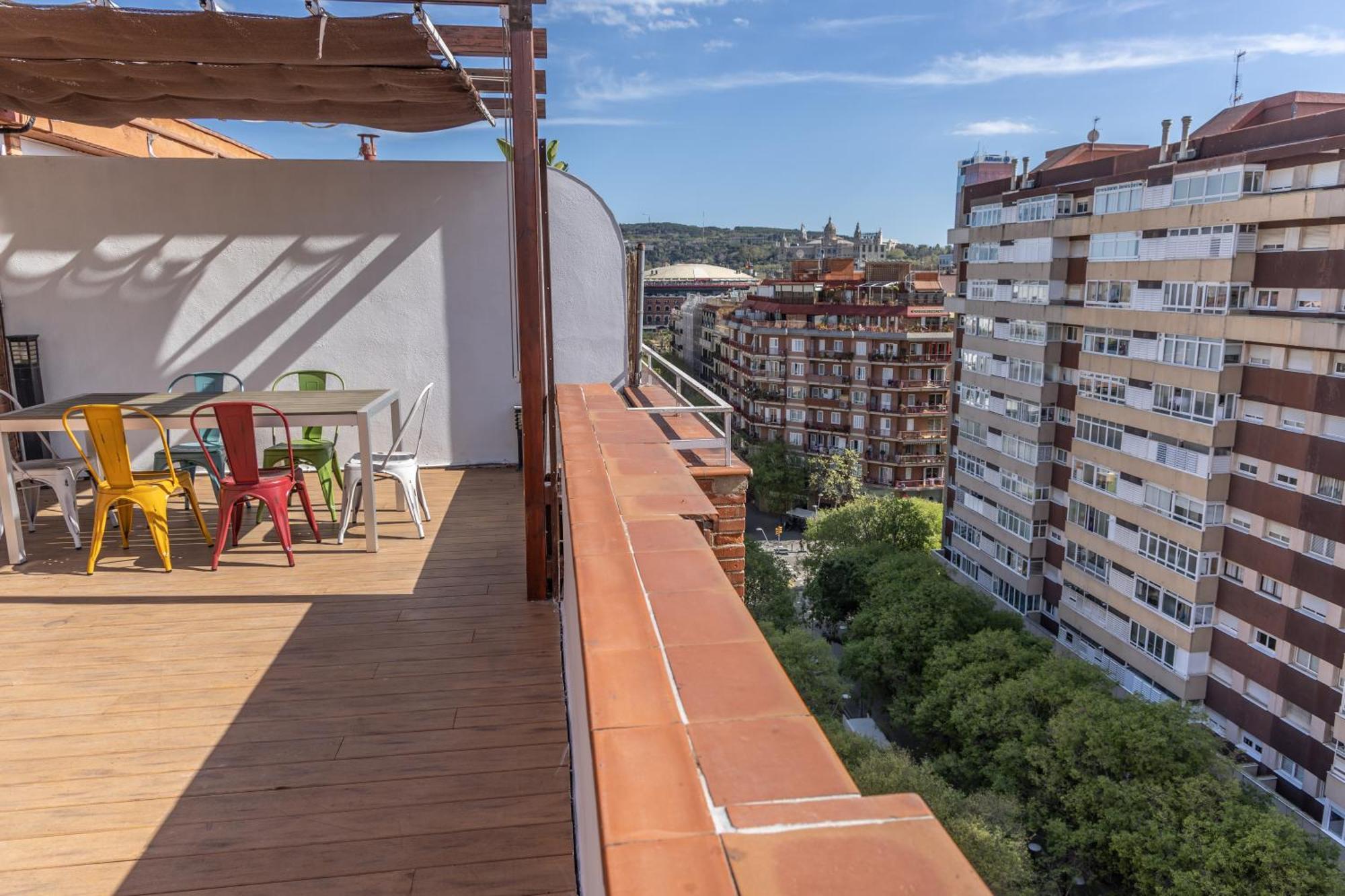 Precioso Atico Vistas Montjuic Apartment Barcelona Exterior photo